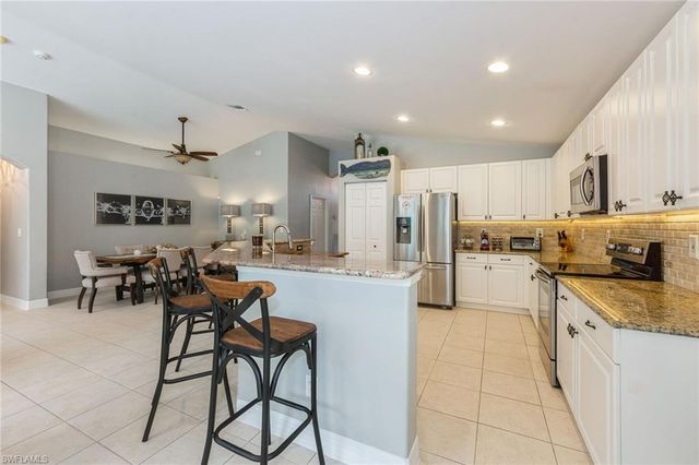 2438 Butterfly Palm DR, Naples, FL 34119