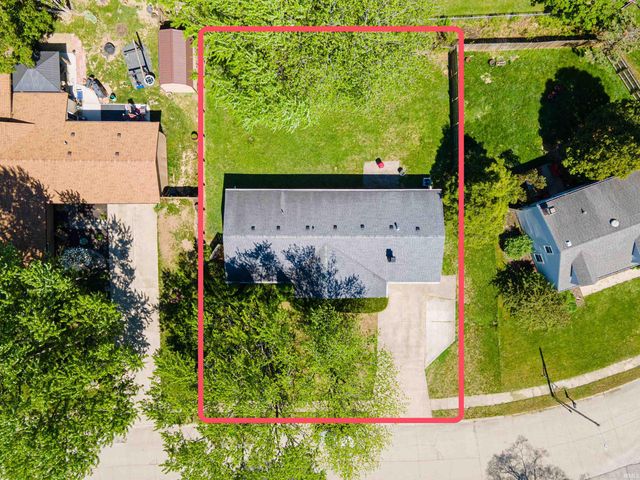 2008 W Bryden Road, Muncie, IN 47304