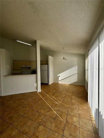 2504 WOODGATE BOULEVARD 202, Orlando, FL 32822