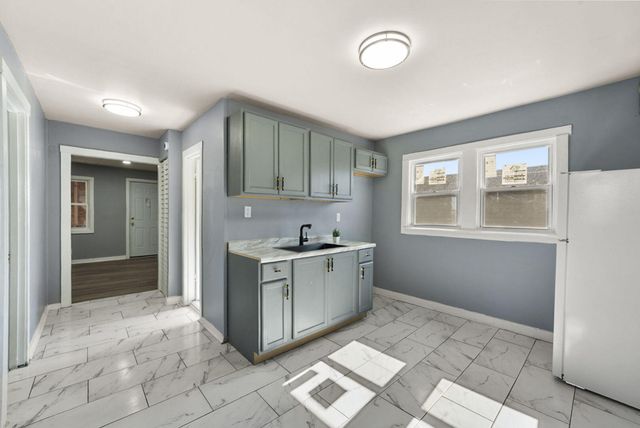 3906 Catalpa Street, East Chicago, IN 46312