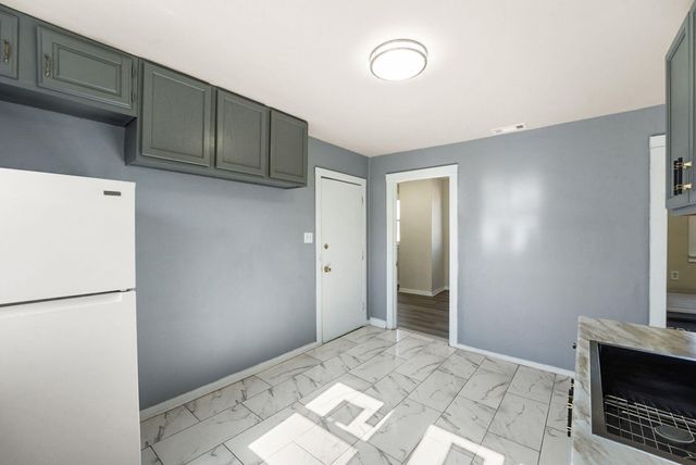 3906 Catalpa Street, East Chicago, IN 46312