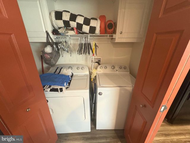 511 MAPLE DR, Green Lane, PA 18054