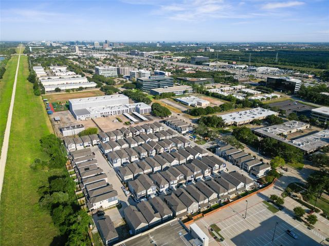 1519 Beach Oak Drive, Houston, TX 77084