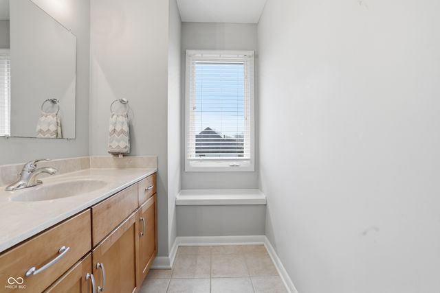 16441 Gleneagles Court, Noblesville, IN 46060