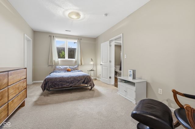 16441 Gleneagles Court, Noblesville, IN 46060