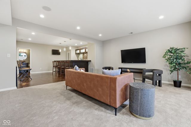 16441 Gleneagles Court, Noblesville, IN 46060