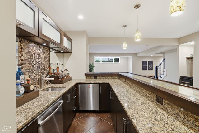 16441 Gleneagles Court, Noblesville, IN 46060