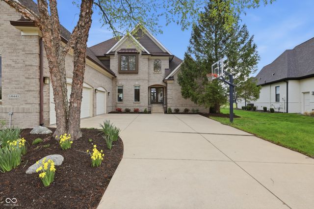 16441 Gleneagles Court, Noblesville, IN 46060