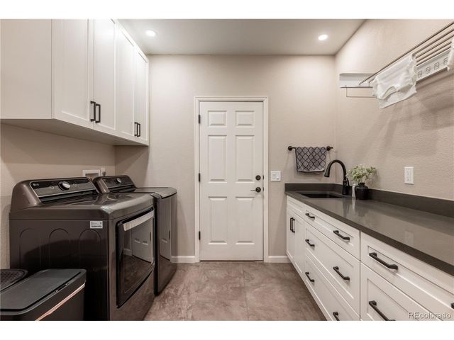 5215 Bear Paw Dr, Castle Rock, CO 80109