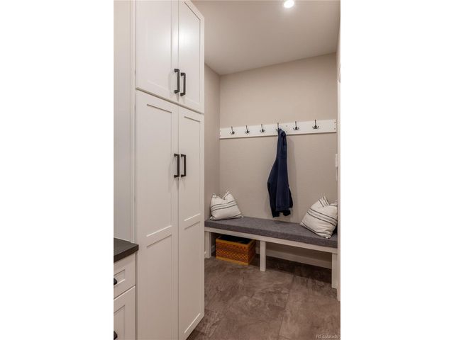 5215 Bear Paw Dr, Castle Rock, CO 80109