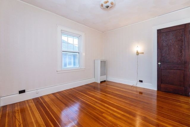 78 Greene St, Quincy, MA 02170