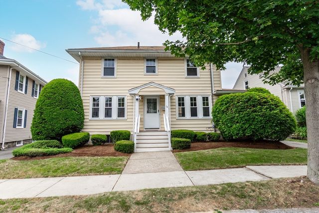 78 Greene St, Quincy, MA 02170