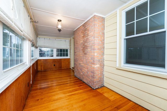 78 Greene St, Quincy, MA 02170