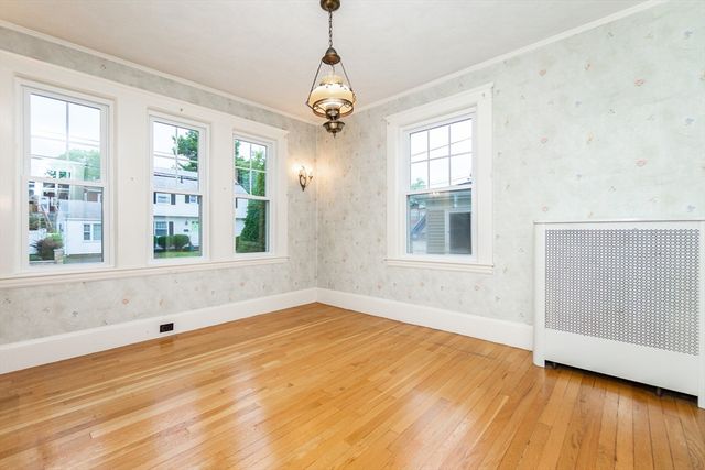 78 Greene St, Quincy, MA 02170