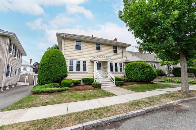 78 Greene St, Quincy, MA 02170