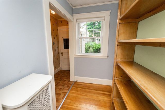 78 Greene St, Quincy, MA 02170
