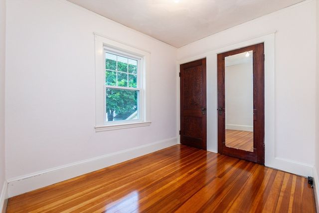 78 Greene St, Quincy, MA 02170