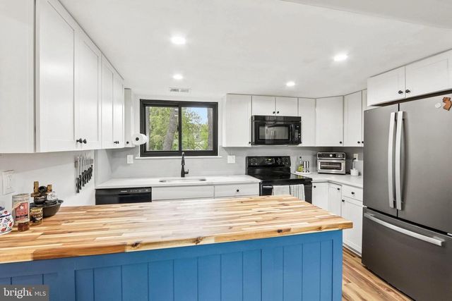 3440 NEW JERSEY AVE, Pennsauken, NJ 08109