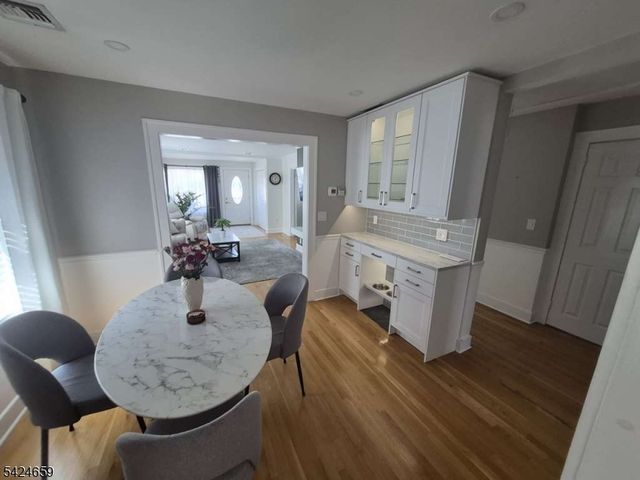 2245 Price St, Rahway City, NJ 07065