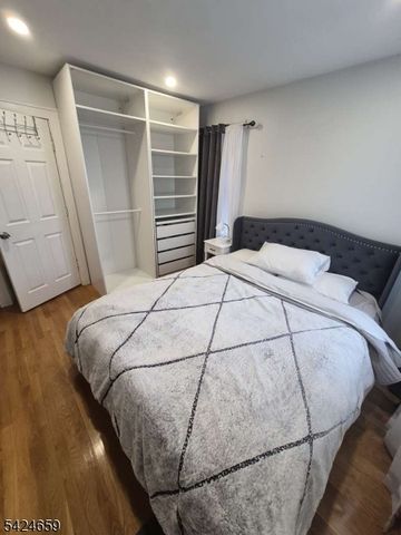 2245 Price St, Rahway City, NJ 07065