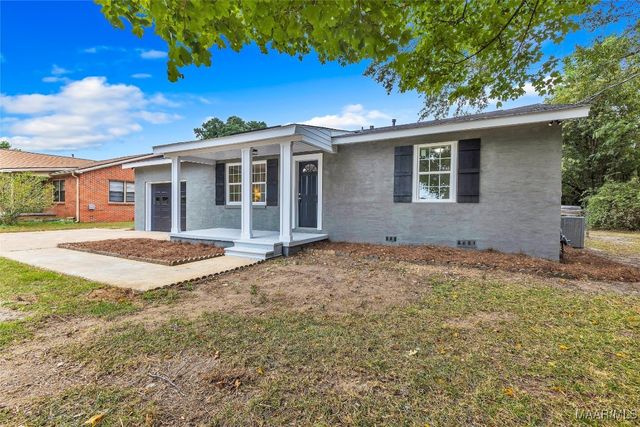 109 HARGIS Drive, Prattville, AL 36066