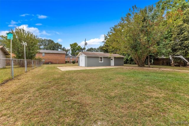 109 HARGIS Drive, Prattville, AL 36066