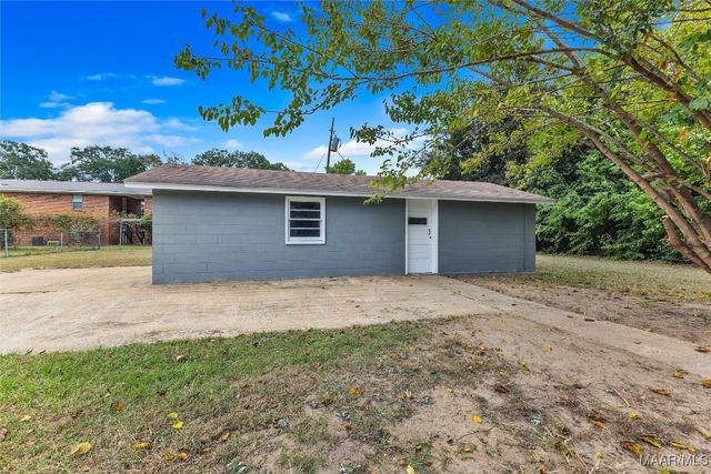 109 HARGIS Drive, Prattville, AL 36066