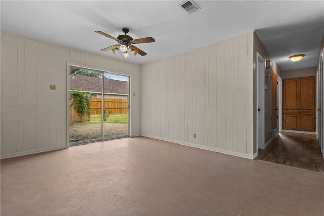 1240 E Jefferson Street, Van Alstyne, TX 75495