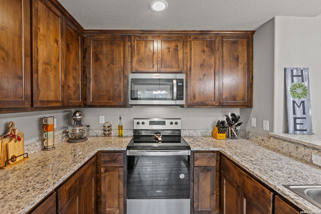 1314 CEDAR GROVE TRL, Spring Branch, TX 78070