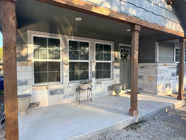 1314 CEDAR GROVE TRL, Spring Branch, TX 78070