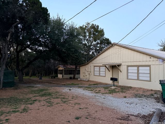 1314 CEDAR GROVE TRL, Spring Branch, TX 78070
