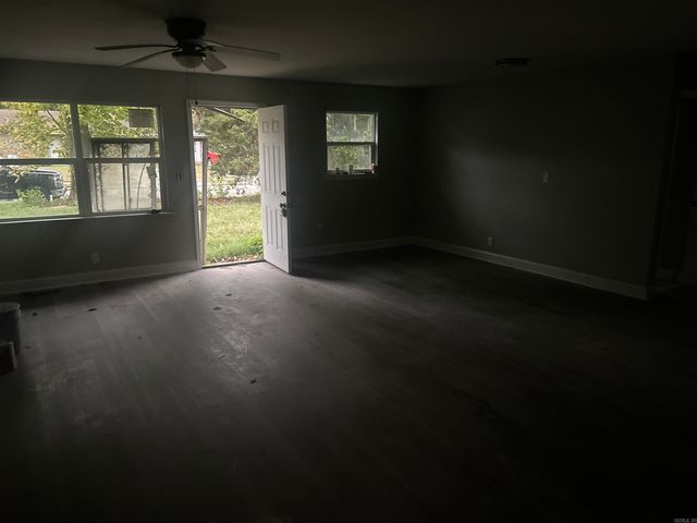 1302 Boston Drive, Pine Bluff, AR 71602