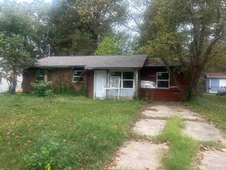 1302 Boston Drive, Pine Bluff, AR 71602