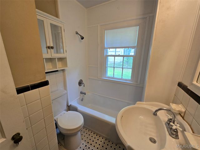 555 Morningview Drive, Montgomery, AL 36109