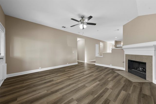 3805 San Lorenzo Drive, Denton, TX 76210