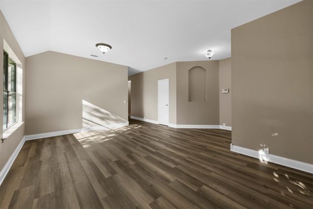 3805 San Lorenzo Drive, Denton, TX 76210