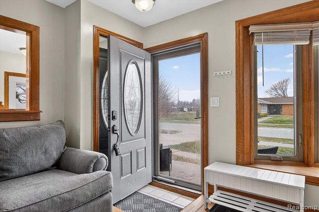 14721 Morris Avenue, Allen Park, MI 48101