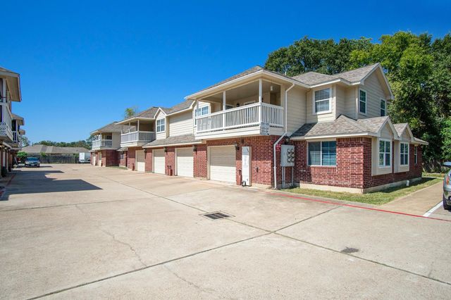 1207 Lovett Street 1207, Tomball, TX 77375