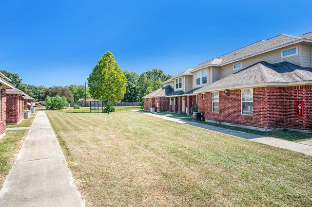1207 Lovett Street 1207, Tomball, TX 77375