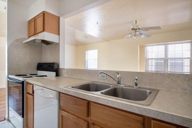 1207 Lovett Street 1207, Tomball, TX 77375