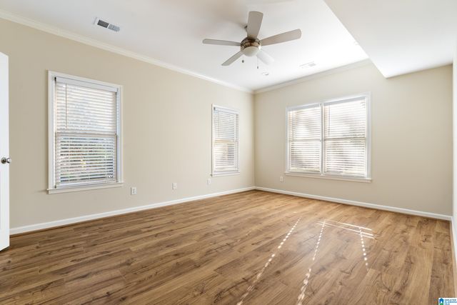 213 VILLAGE STREET, Hoover, AL 35242