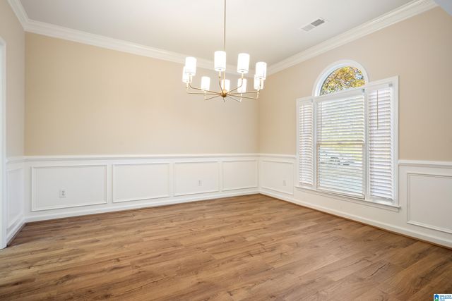 213 VILLAGE STREET, Hoover, AL 35242