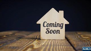 19 W Park Avenue, Park Ridge, NJ 07656