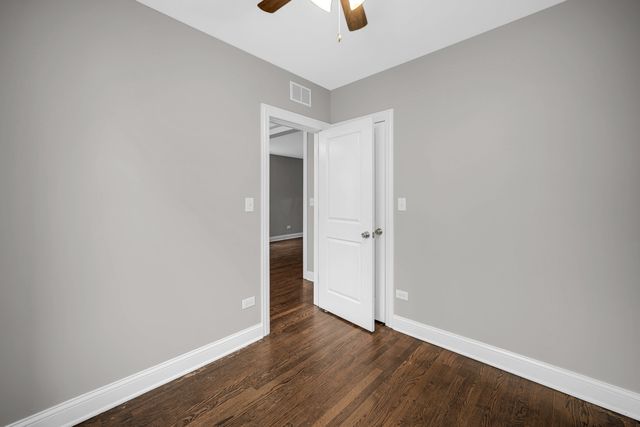 6527 S Vernon Avenue, Chicago, IL 60637