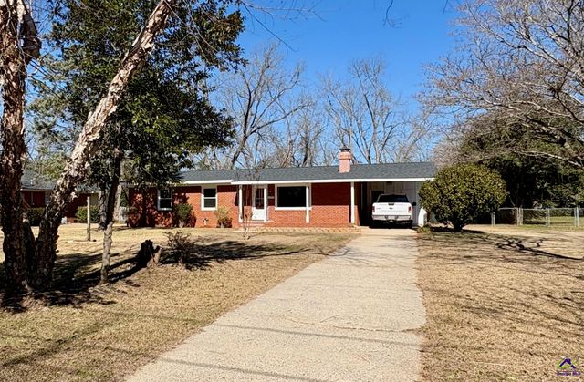 404 Magnolia Street, Fort Valley, GA 31030