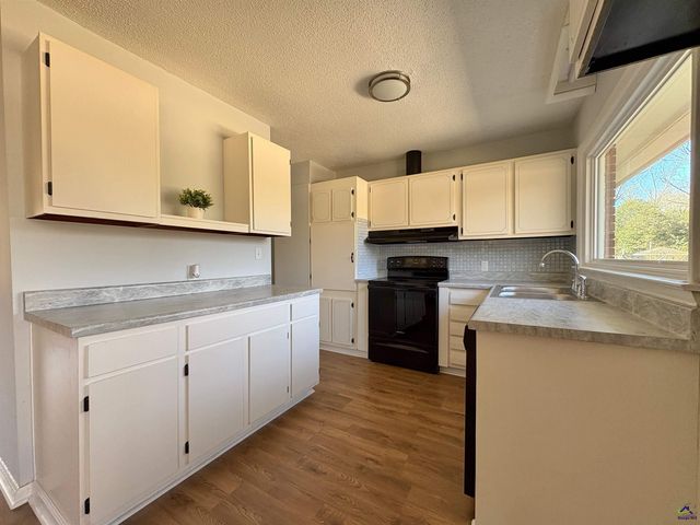 404 Magnolia Street, Fort Valley, GA 31030