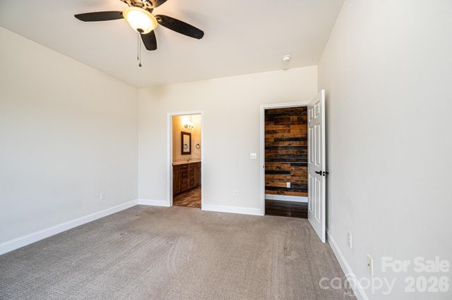 1381 River Club Ridge C8, Lenoir, NC 28645