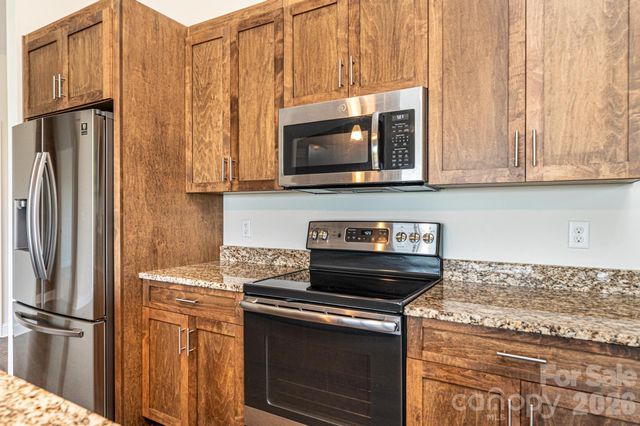 1381 River Club Ridge C8, Lenoir, NC 28645