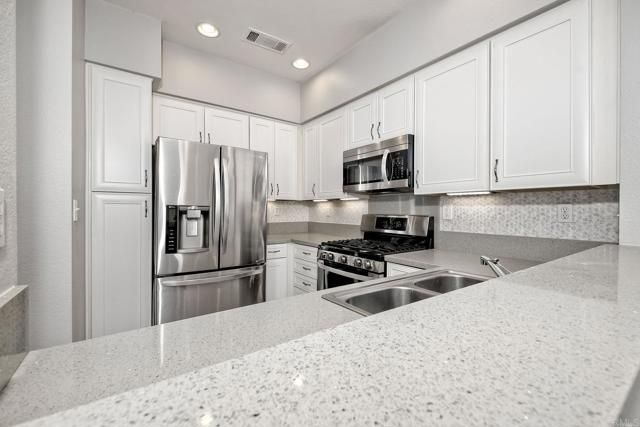 1309 Verbena Ct, Carlsbad, CA 92011