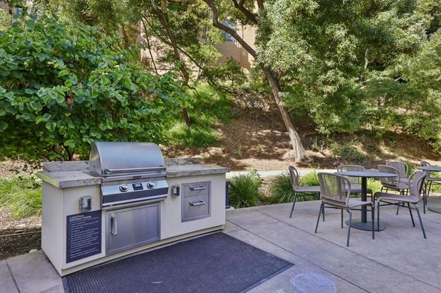 400 El Camino Real 210, Belmont, CA 94002